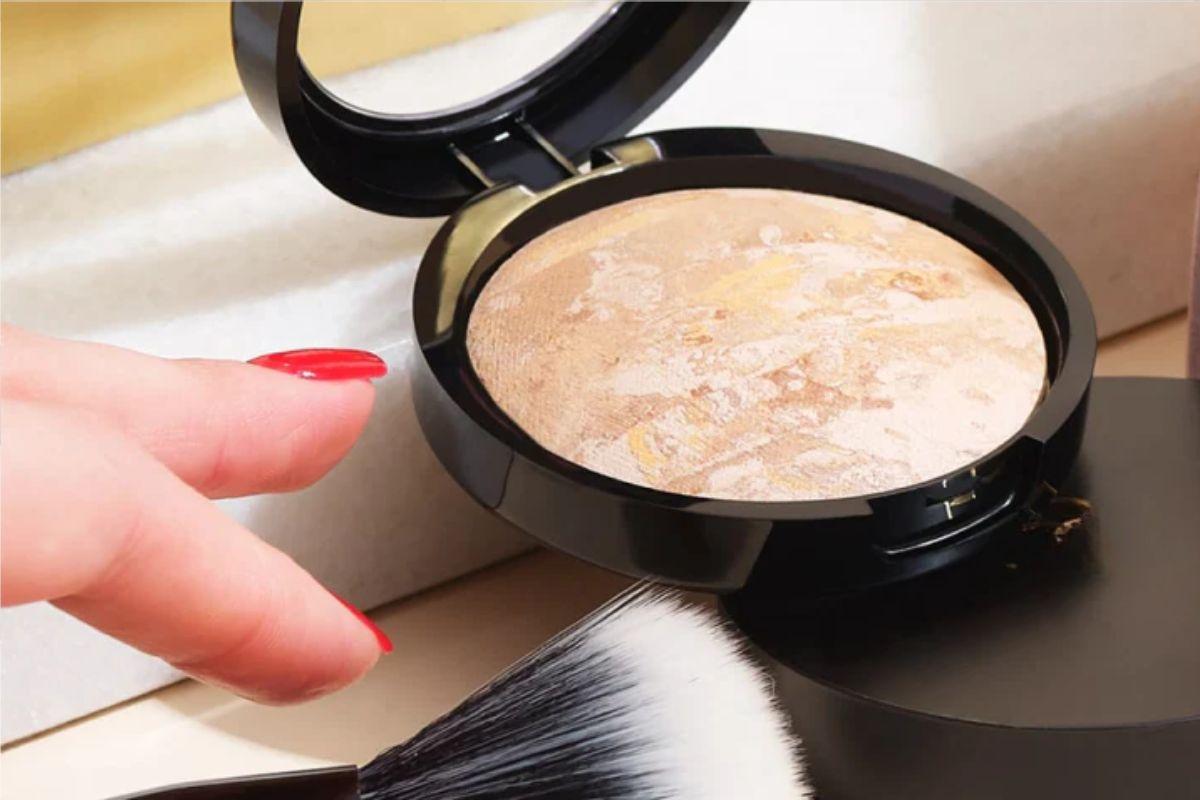 Laura Geller's Baked Balance-n-Brighten