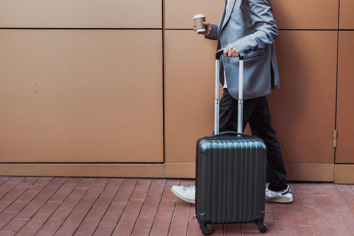 Why the Samsonite Freeform Spinner Is the Best Travel Companion for Every Journey