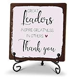 Leadership Gifts For Women Men, Office Decor, Great Leaders Inspire Greatness In Others Desk Decor, Home Office Decor For Leader, Boss, Boss Lady, Mentor, Wood Plaque Sign With Stand (Hd14)