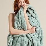 Bedsure Sage Green Fleece Blanket for Couch - Checkered Throw Blanket for Women, Cute Soft Cozy Blanket for Girls, 50x60 Inches