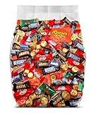 Hershey Assorted Chocolate Candy Variety Pack - 2lb Bulk Halloween Candy Mix - Individually Wrapped Chocolate Candy - Hershey Miniatures Assortment - Bulk Hershey Kisses, KitKat, Rolo, Heath Bars, and More - Trick or Treat Bulk Candy Pack - 2 Pounds