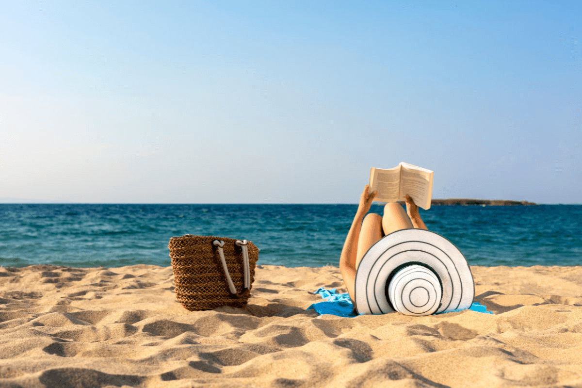 ThriftBooks Summer Reads: Best Cheap Paperbacks for 2025 Vacations